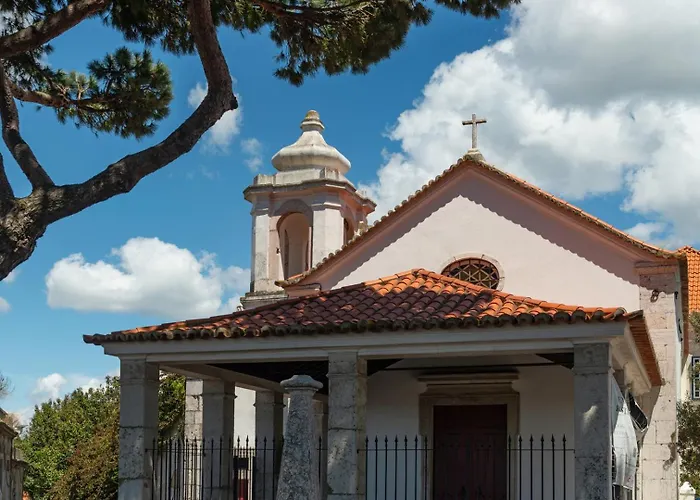 2-bed With A Charming Terrace At Intendente * Lisbon