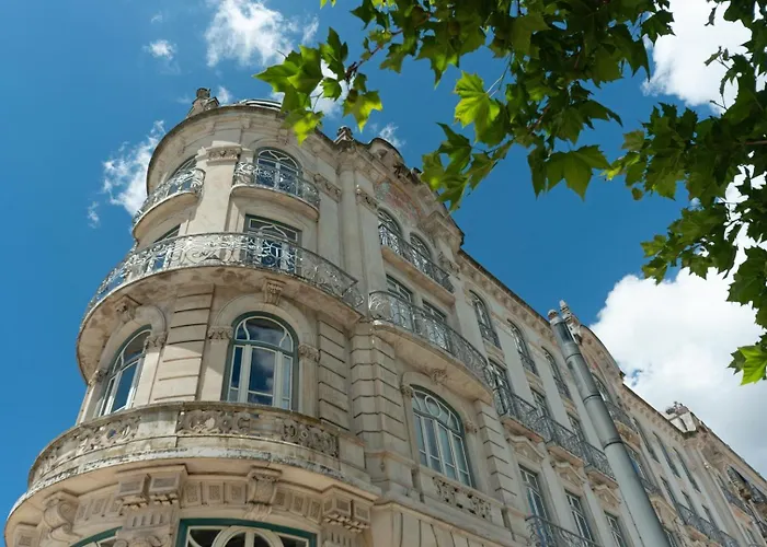 Apartment 2-bed With A Charming Terrace At Intendente Lisbon