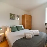 Apartment 2-bed With A Charming Terrace At Intendente Lisbon