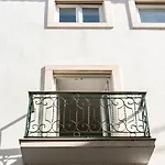 2-bed With A Charming Terrace At Intendente