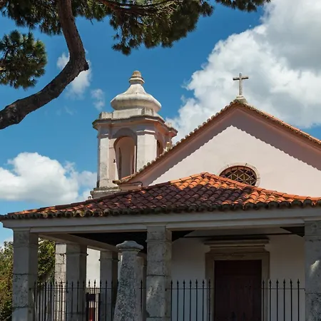 2-bed With A Charming Terrace At Intendente * リスボン
