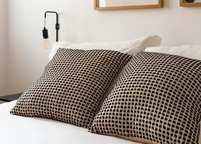 2-bed With A Charming Terrace At Intendente