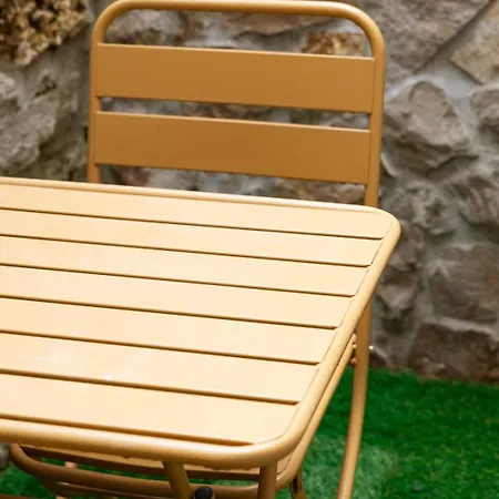 2-bed With A Charming Terrace At Intendente Apartment