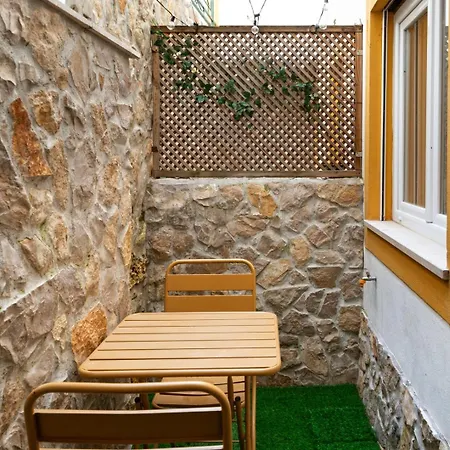 Apartment 2-bed With A Charming Terrace At Intendente Lisbon