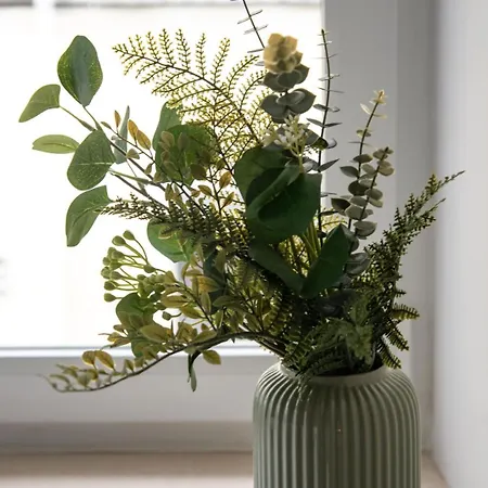 Апартаменти 2-bed With A Charming Terrace At Intendente Лісабон