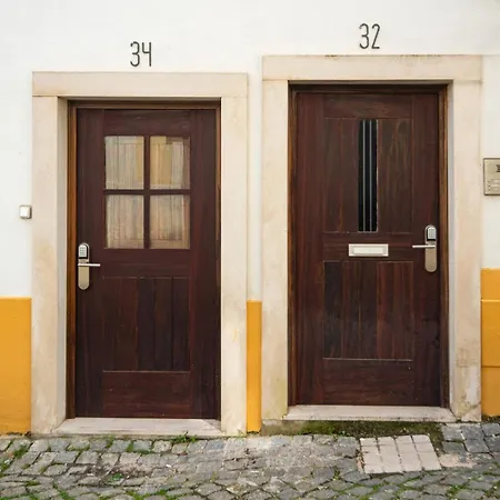 2-bed With A Charming Terrace At Intendente Лиссабон