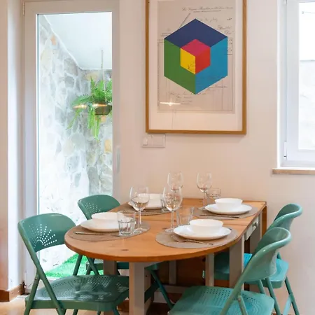 2-bed With A Charming Terrace At Intendente Апартаменты